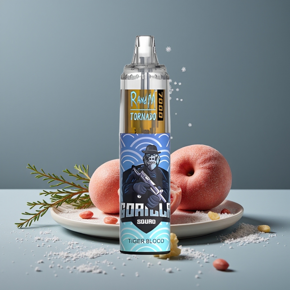 RandM Fumot Tornado 7000 دم النمر مع بطارية 850 MAH ومنفذ Type-C