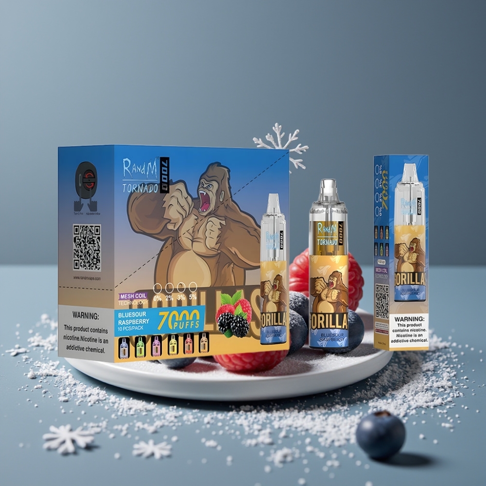 RandM Fumot Tornado 7000 نَفَثات بنكهة التوت الحامض الأزرق مع ضوء RGB وشاحن Type-C
